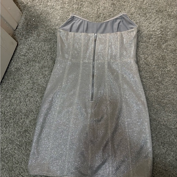 White Fox Sparkly Strapless Dress - Picture 5 of 5